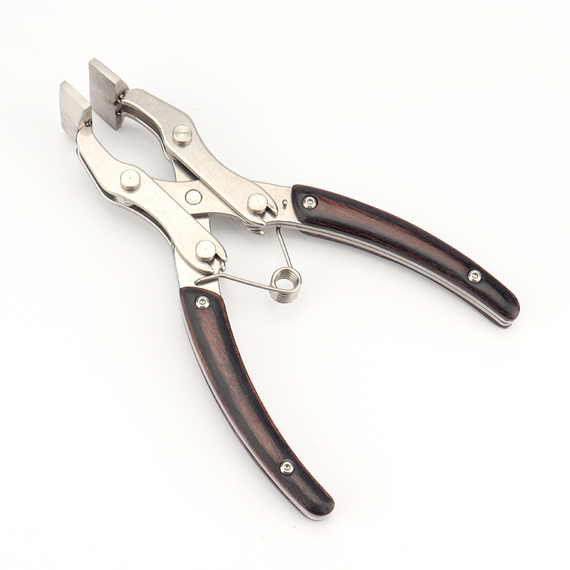 Alicate de Couro Plano em Aço  - Leatherwork Hand Press avaliação e preço